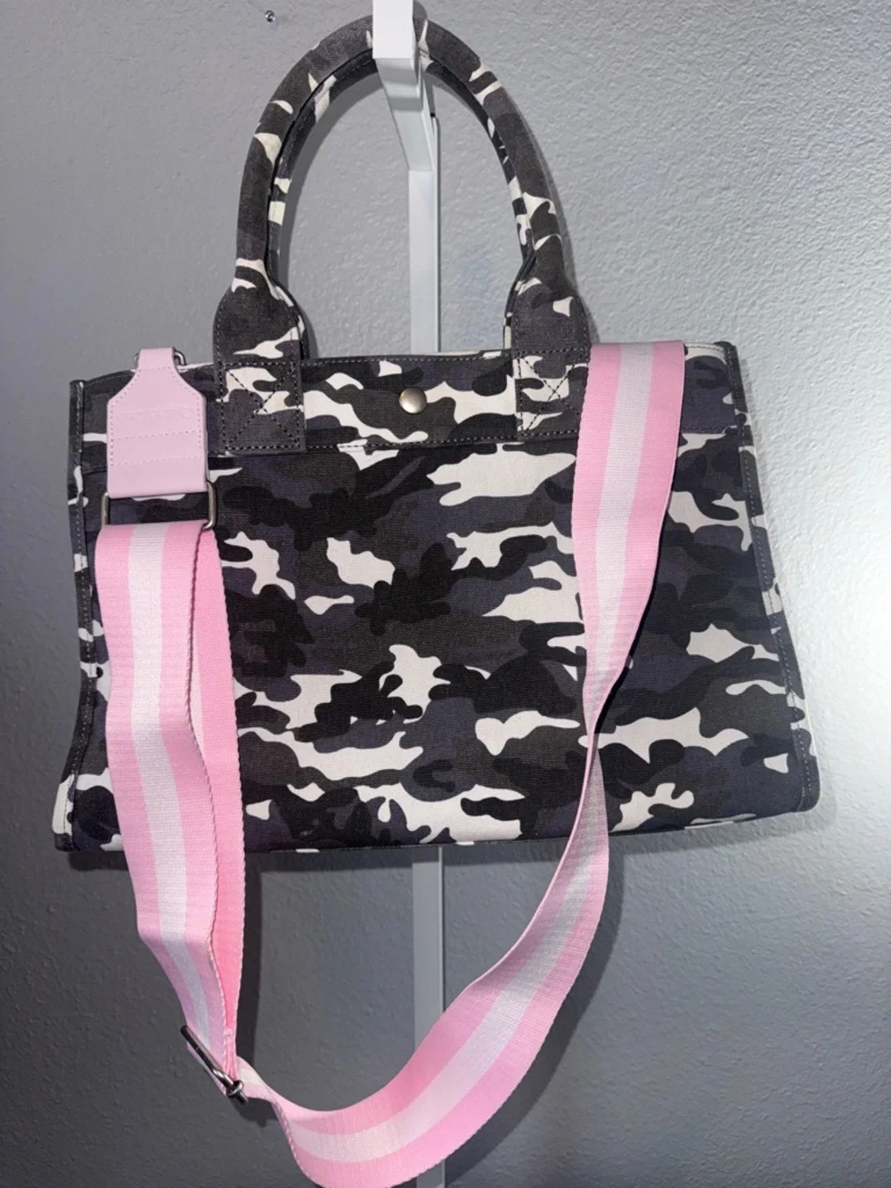 Quilted Koala Gray Camo Tote-Crossbody with Glitter Heart, and Pink Crossbody - Picture 2 of 14